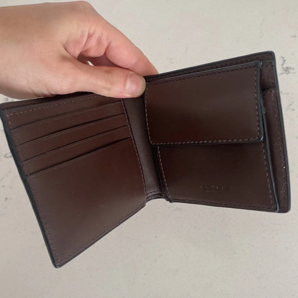 COACH wallet - Picture 5 of 10
